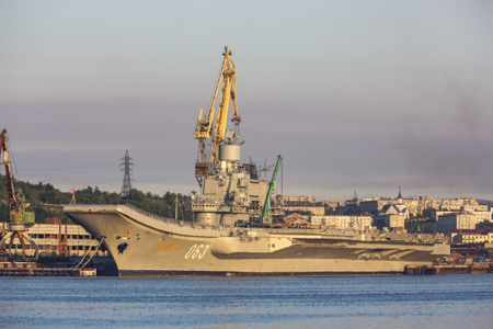 Модернизация крейсера "Адмирал Кузнецов" должна завершиться в четвертом квартале 2022 года