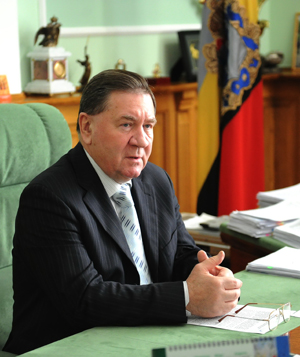 Экс-губернатор Курской области стал депутатом облдумы