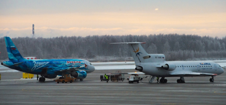 Авиакомпания "Ижавиа" отменила первый рейс из Екатеринбурга в Челябинск