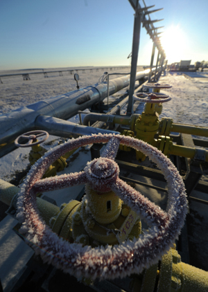 Газовая скважина разгерметизировалась в Иркутской области, введен режим ЧС