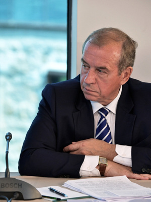Иркутский губернатор попросил ФАС и прокуратуру проверить работу мэра Ангарска