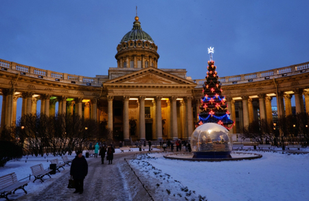 Новогодняя ночь Петербурге будет умеренно морозной
