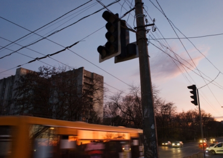 Неизвестные открыли огонь по энергетикам, отключавшим самовольно подключенные объекты в Екатеринбурге