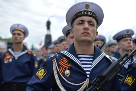 Армейские подразделения в Крыму приводятся в боеготовность для учений