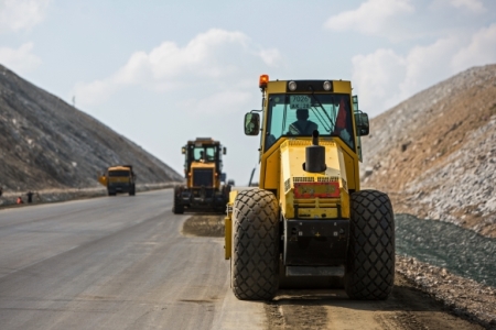 Более 100 км дороги "Лена" в ДФО отремонтируют в этом году