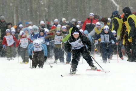 Более 200 юных спортсменов со всей страны поучаствуют в лыжной гонке в Тюмени