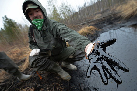 Руснефтегаз планирует добывать в Томской области опалы и нефть