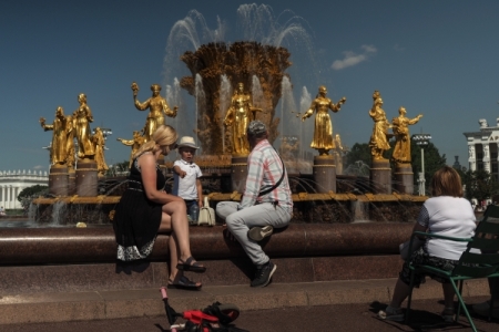 Реставрацию фонтана "Дружба народов" на ВДНХ поручено завершить до конца апреля