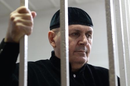 Суд приговорил Титиева к четырем годам колонии-поселения за хранение наркотиков