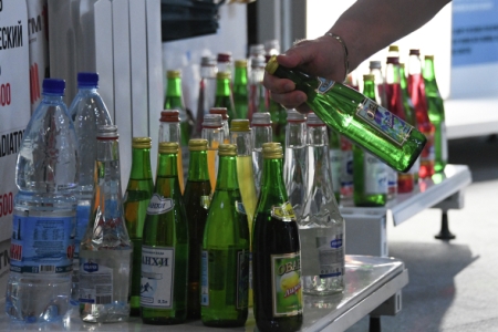 Акциз на безалкогольные напитки снизит их производство в РФ на 18%