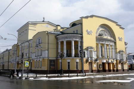 Часть труппы театра Волкова выступила против объединения с Александринкой