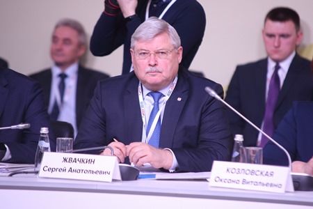 Томский губернатор избавился от участка земли на Украине