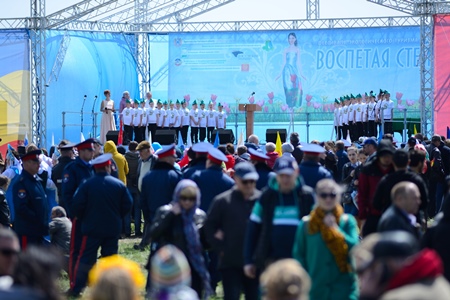 Более 10 тысяч человек посетили площадку фестиваля экотуризма "Воспетая степь" в Ростовской области