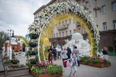 Собянин: Пасху и майские праздники Москва встретит чистой, ухоженной и уютной