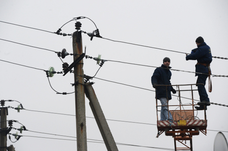 Два района Дагестана частично остались без энергоснабжения