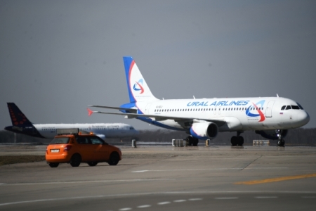 "Уральские авиалинии" отменили все рейсы из "Жуковского" в Париж и Ниццу из-за запрета Франции
