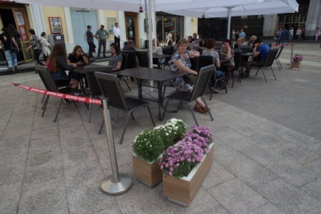 Число летних кафе в Москве выросло вдвое по сравнению с 2010-м