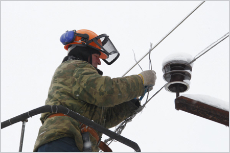 Энергоснабжение 25 населенных пунктов в Приморье нарушено из-за непогоды