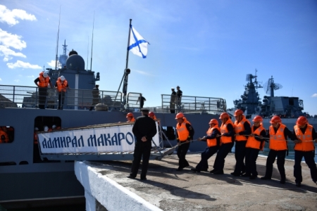 Применение ракет "Калибр" отработали в Чёрном море корабли ВМФ России