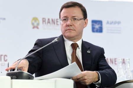 Самарский губернатор выступает за интеграцию авиазавода "Авиакор" с ОАК