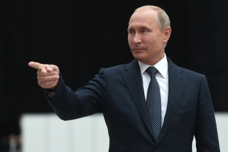 Путин в ходе прямой линии при необходимости будет связываться с министрами и губернаторами