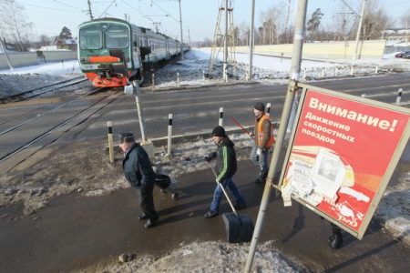 Прокуратура через суд требует от РЖД построить мост для жителей челябинского села Варна