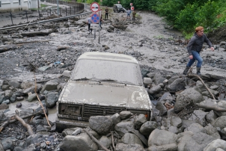 Более 1,5 тысяч кубометров селей сошли в горах Сочи, пострадавших нет