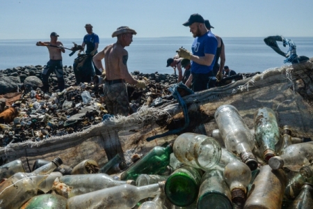 Волонтеры отправились на арктический остров Вилькицский для сбора мусора