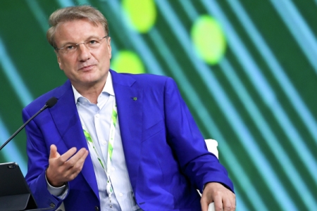 Глава Сбербанка Греф опроверг информацию о разрыве партнерства с Яндексом