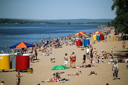 Крым и Сочи лидируют в списке мест для отдыха в августе у россиян