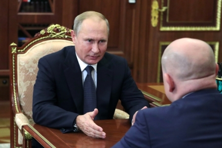 Путин советует Развожаеву развивать Севастополь с опорой на депутатский корпус