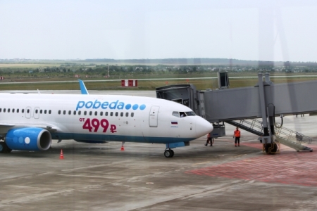 Новый саратовский аэропорт "Гагарин" принял первый регулярный рейс