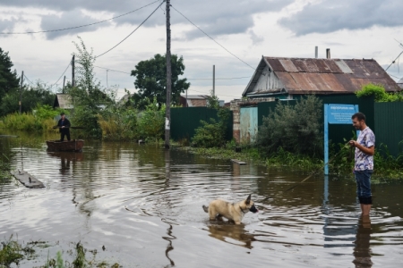 Хорохордин поручил выплатить компенсации жителям 22 домов, подтопленных ливнями