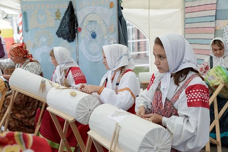 Мастера из 17 регионов России стали участниками ярмарки в Туле