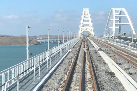 Ж/д Крыма с открытием моста ждет постепенного роста грузопотока до 26 млн т в год
