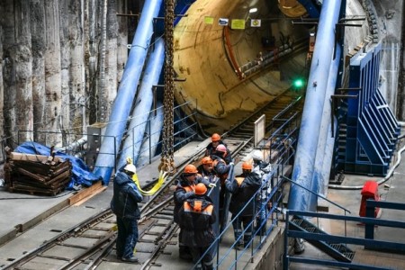 Участок Большого кольца метро от "Мневников" до "Каховской" запустят через два года