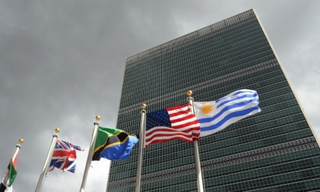 Зампостпреда РФ при ООН: нужно подумать над переносом штаб-квартиры организации из США
