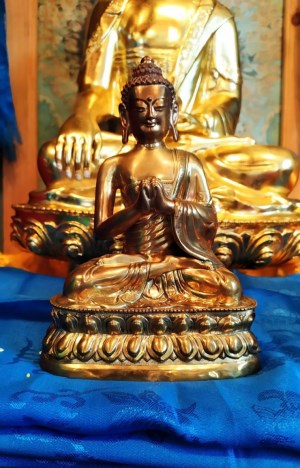 Уникальную статую Будды нашли в Иркутской области