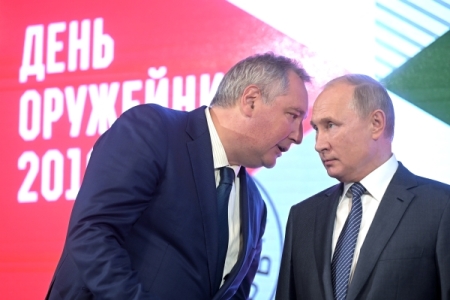 Рогозин не видит повода для беспокойства из-за траты средств на "Восточном"