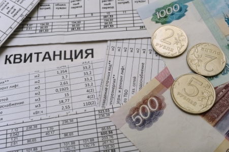 Жилье и машину владелицы 39 квартир в Томске арестовали за долги по ЖКХ
