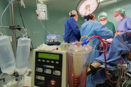 Центр здоровья детей опроверг информацию о прекращении трансплантаций почек детям в России