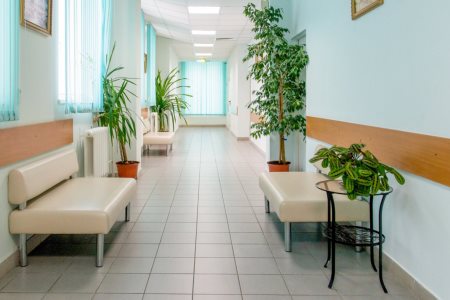 За три года в Москве отремонтируют 135 поликлиник