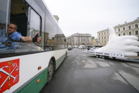Водителей общественного транспорта могут обязать дважды в день проходить удаленные медосмотры