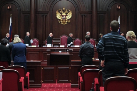 Верховный суд РФ эвакуирован из-за анонимной угрозы минирования