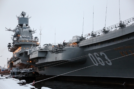 Авианосец "Адмирал Кузнецов" вернут в строй после пожара