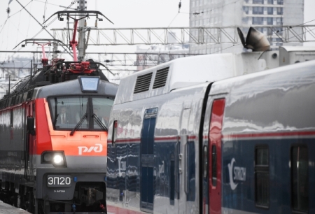Новый поезд Киров - Петербург начал курсировать с 14 января