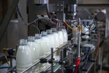 РНКБ открыл производителю молочной продукции в Крыму кредитную линию на 200 млн рублей