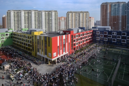 В Москве построят еще одну школу-гигант до конца года