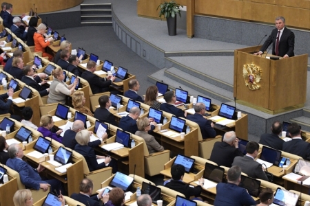 Госдума единогласно приняла поправки в Конституцию РФ в I чтении