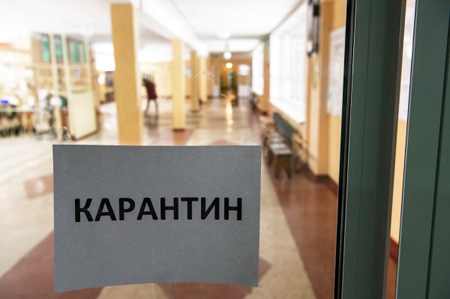 В школах Смоленска 25 классов закрыты на карантин из-за ОРВИ